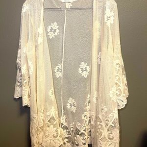 Maurice’s White XXL Shawl